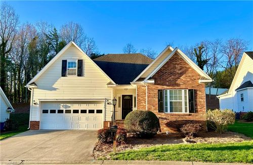 5136 Old Plantation Cir, Winston-Salem, NC, 27104-4410 | Card Image