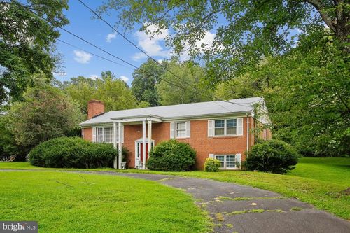 2810 Hill Rd, VIENNA, VA, 22181-5325 | Card Image