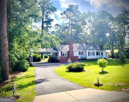 143 Arden Dr, swainsboro, GA, 30401-5512 | Card Image