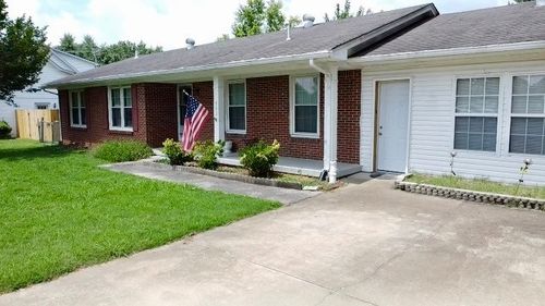 502 8th St, Lawrenceburg, TN, 38464-2721 | Card Image