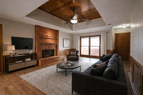 885 Linden Grove Cv, Cordova, TN, 38018-6391 | Card Image