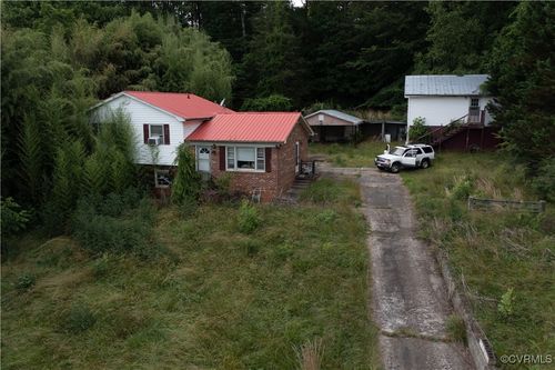 549 Ararat Hwy, Ararat, VA, 24053-3705 | Card Image