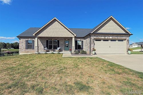803 Lakeview Xing, Cape Girardeau, MO, 63701-8397 | Card Image
