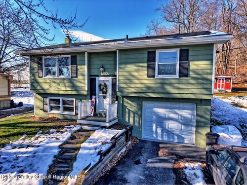52 N Franklin St, Athens, NY, 12015-1132 | Card Image