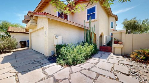 4329 E Monte Way, Phoenix, AZ, 85044 | Card Image