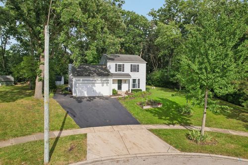 1201 Yosemite Pkwy, Algonquin, IL, 60102-4266 | Card Image