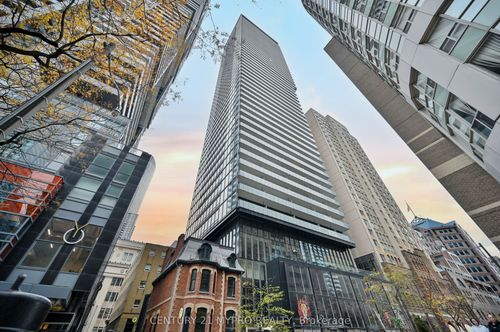 1007-15 Grenville St, Toronto, ON, M4Y0B9 | Card Image