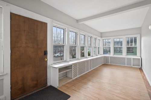 1123 Sherburne Ave, Saint Paul, MN, 55104-2502 | Card Image