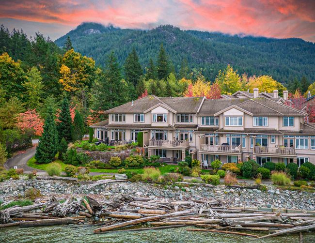 5 Beach Drive, Townhouse with 3 bedrooms, 3 bathrooms and 2 parking in Furry Creek BC | Image 4
