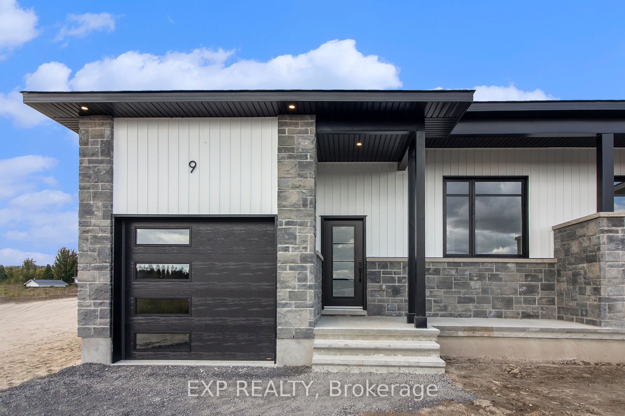 Residential in Clarence-Rockland 3