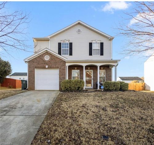 4823 Kingwell Dr, Mc Leansville, NC, 27301-9268 | Card Image