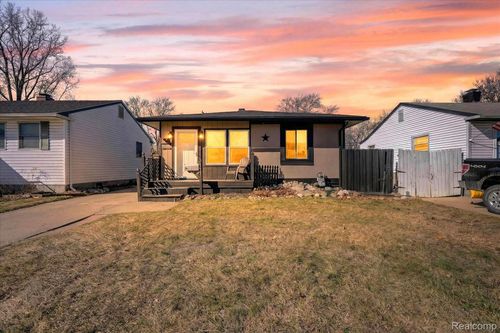 6864 Cornell St, Taylor, MI, 48180-1723 | Card Image