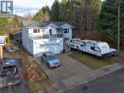 915 Jubilee Dr, Port Edward, BC, V0V1G0 | Card Image