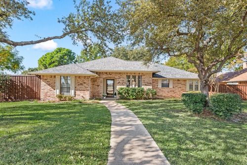 3101 Regency, Carrollton, TX, 75007-2702 | Card Image