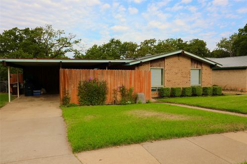 1918 Jacqueline Dr, Denton, TX, 76205-6006 | Card Image