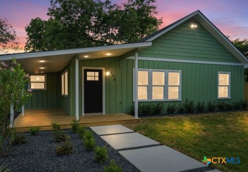 806 21st St, Hondo, TX, 78861-2414 | Card Image