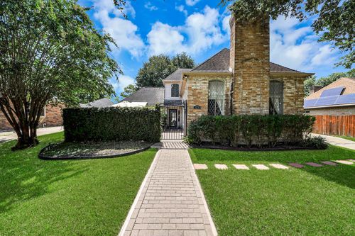 3238 Ashton Park Dr, Houston, TX, 77082-2216 | Card Image