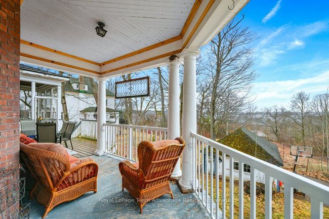 20 Belvedere Ave, House other with 6 bedrooms, 4 bathrooms and 3 parking in Parry Sound ON | Image 6