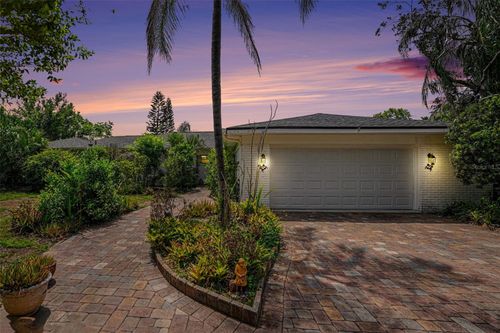 1350 Eckles Drive, TAMPA, FL, 33612 | Card Image