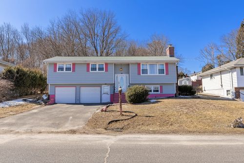 39 Greenfield Avenue, Waterbury, CT, 06708 | Card Image