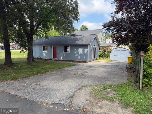 311 Londontown Rd, EDGEWATER, MD, 21037-2303 | Card Image