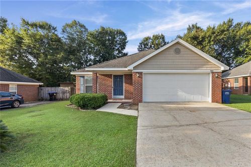 9621 Misty Leaf Dr N, Mobile, AL, 36695-5201 | Card Image