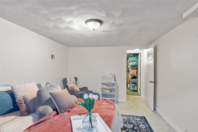 18 Glendale Ave, House other with 3 bedrooms, 2 bathrooms and 3 parking in Peabody MA | Image 29