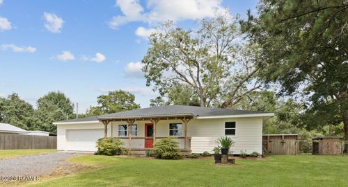 1137 Main Hwy, Arnaudville, LA, 70512-3503 | Card Image