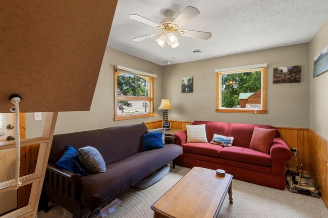 25-web-or-mls-652_330th_Ave-142.jpg | Image 18
