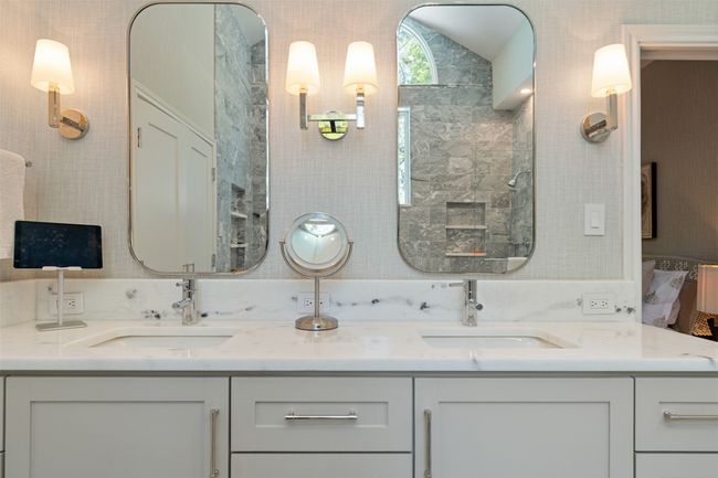 1747 Crescent Ln, House other with 4 bedrooms, 3 bathrooms and null parking in Duncanville TX | Image 13