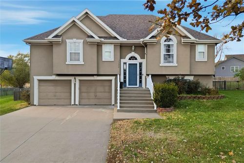 11004 N Hunter Ave, Kansas City, MO, 64157-9544 | Card Image