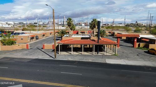 6941 Alameda Ave, El Paso, TX, 79915-3401 | Card Image