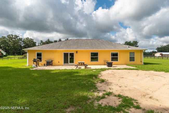 6301 W Highway 326, House other with 3 bedrooms, 2 bathrooms and null parking in Ocala FL | Image 46