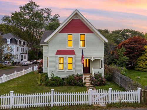 508 Marcy St, Portsmouth, NH, 03801-5256 | Card Image