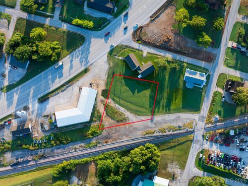 5 S State Highway 51, Coweta, OK, 74429 | Card Image