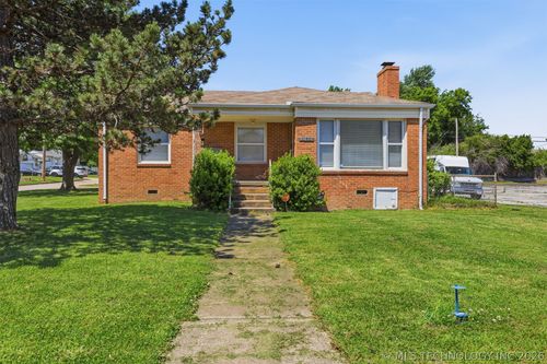 1146 S Winston Avenue, Tulsa, OK, 74112 | Card Image