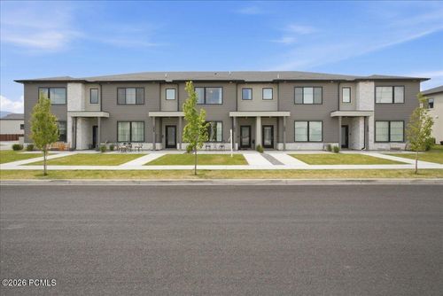 945 S 950 W, American Fork, UT, 84003-4696 | Card Image
