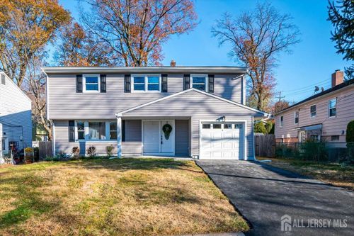 8 Sharon Court, Metuchen, NJ, 08840 | Card Image