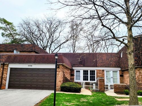 17W755 Lowell Ln, Villa Park, IL, 60181-3727 | Card Image
