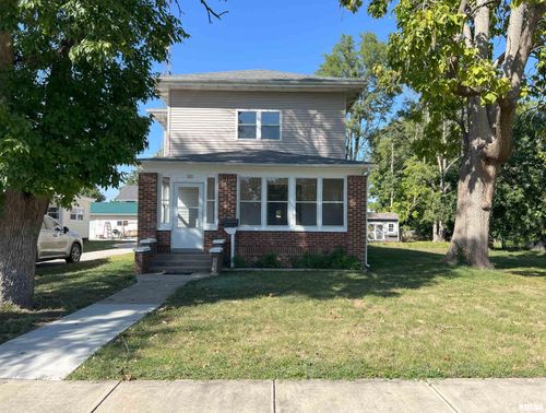 121 E Tremont St, Waverly, IL, 62692-1026 | Card Image