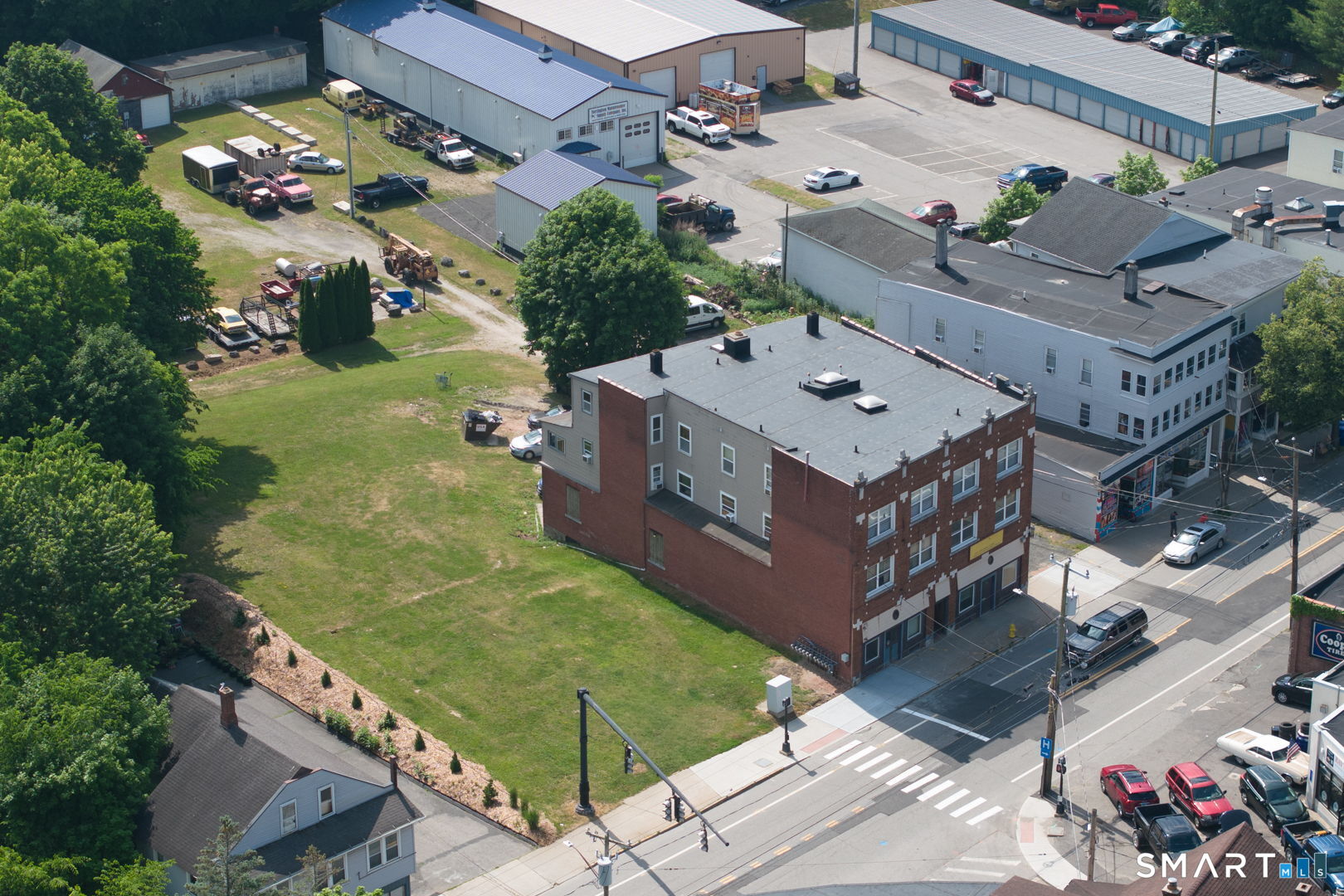 Commercial Lease in Torrington 4