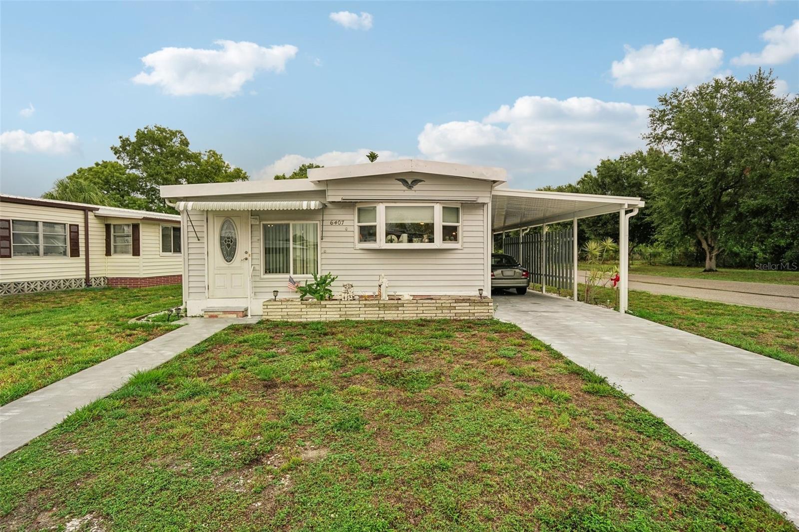 Haele Ct, North Port, FL 34287