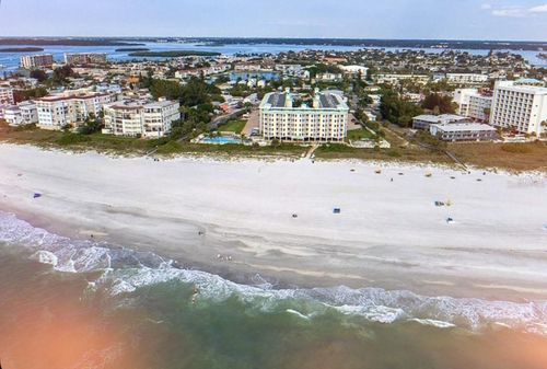 304-w-12000 Gulf Blvd, TREASURE ISLAND, FL, 33706-5124 | Card Image