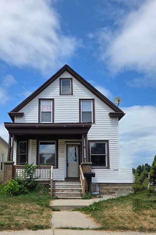 3642 E Armour Ave, Cudahy, WI, 53110-1123 | Card Image