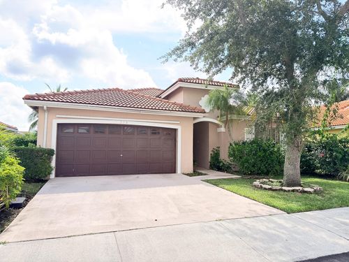 775 Nw 165th Ave, Pembroke Pines, FL, 33028-1472 | Card Image
