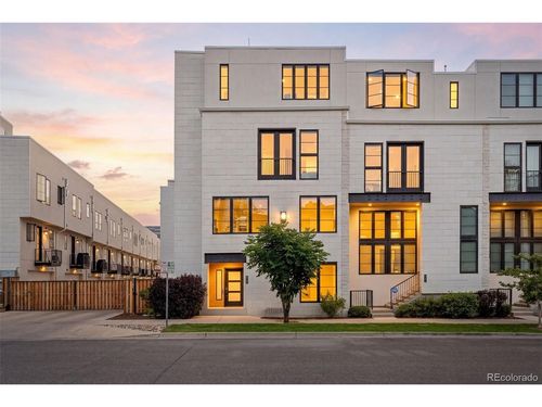 825 Bellaire St, Denver, CO, 80220-3947 | Card Image