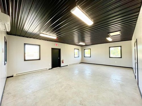 35-1637 29th Ave S, Moorhead, MN, 56560 | Card Image