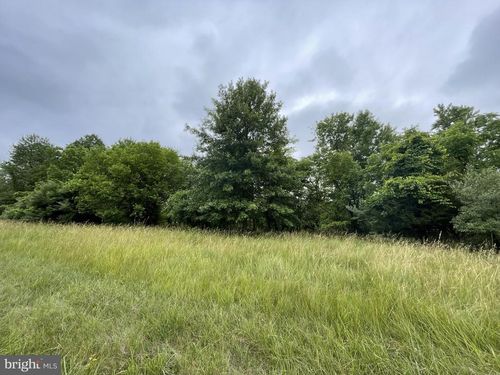 1-290 Buchert Rd, GILBERTSVILLE, PA, 19525-8827 | Card Image