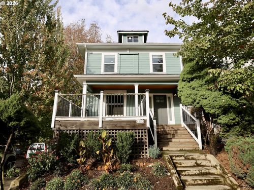 1903 Se Stark St, Portland, OR, 97214 | Card Image