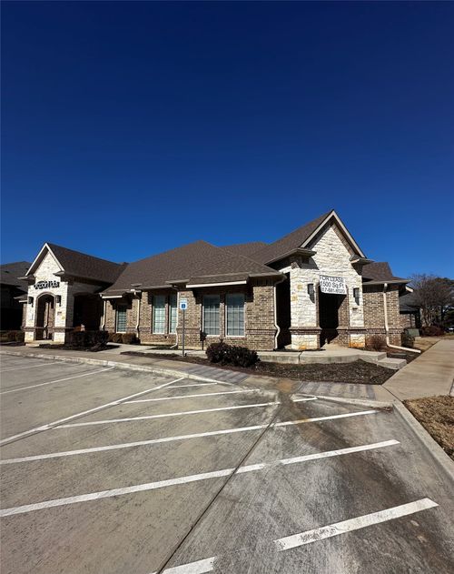 200-8217 Mid Cities Boulevard, North Richland Hills, TX, 76182 | Card Image